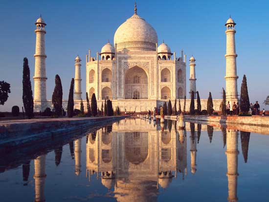 Taj Mahal in India-04