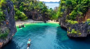 Top 10 Ultimate Travel Destinations for Wanderlust Lovers